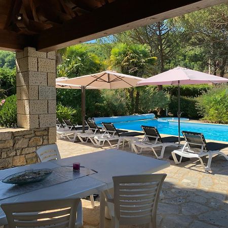 Le Moulin Du Boisset Bed and Breakfast Saint-Denis-lès-Martel Εξωτερικό φωτογραφία