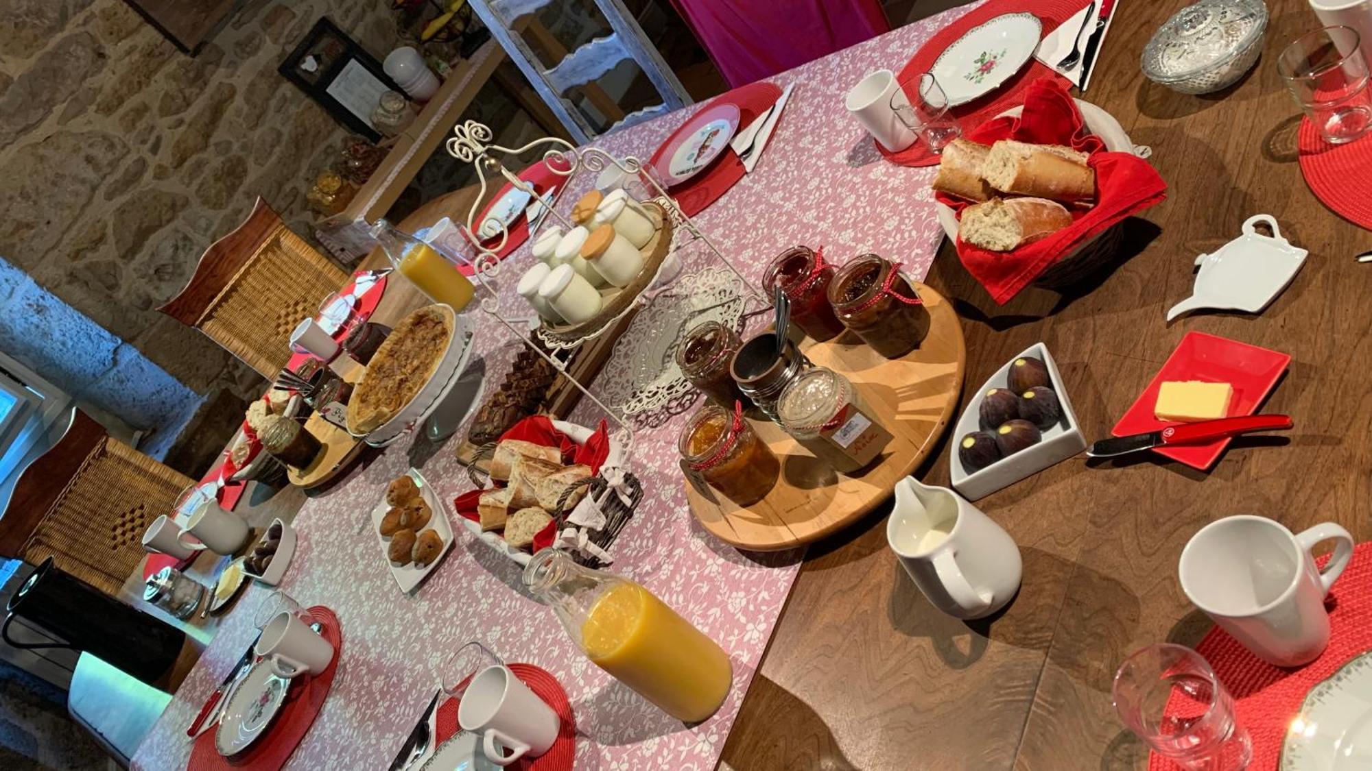 Le Moulin Du Boisset Bed and Breakfast Saint-Denis-lès-Martel Εξωτερικό φωτογραφία