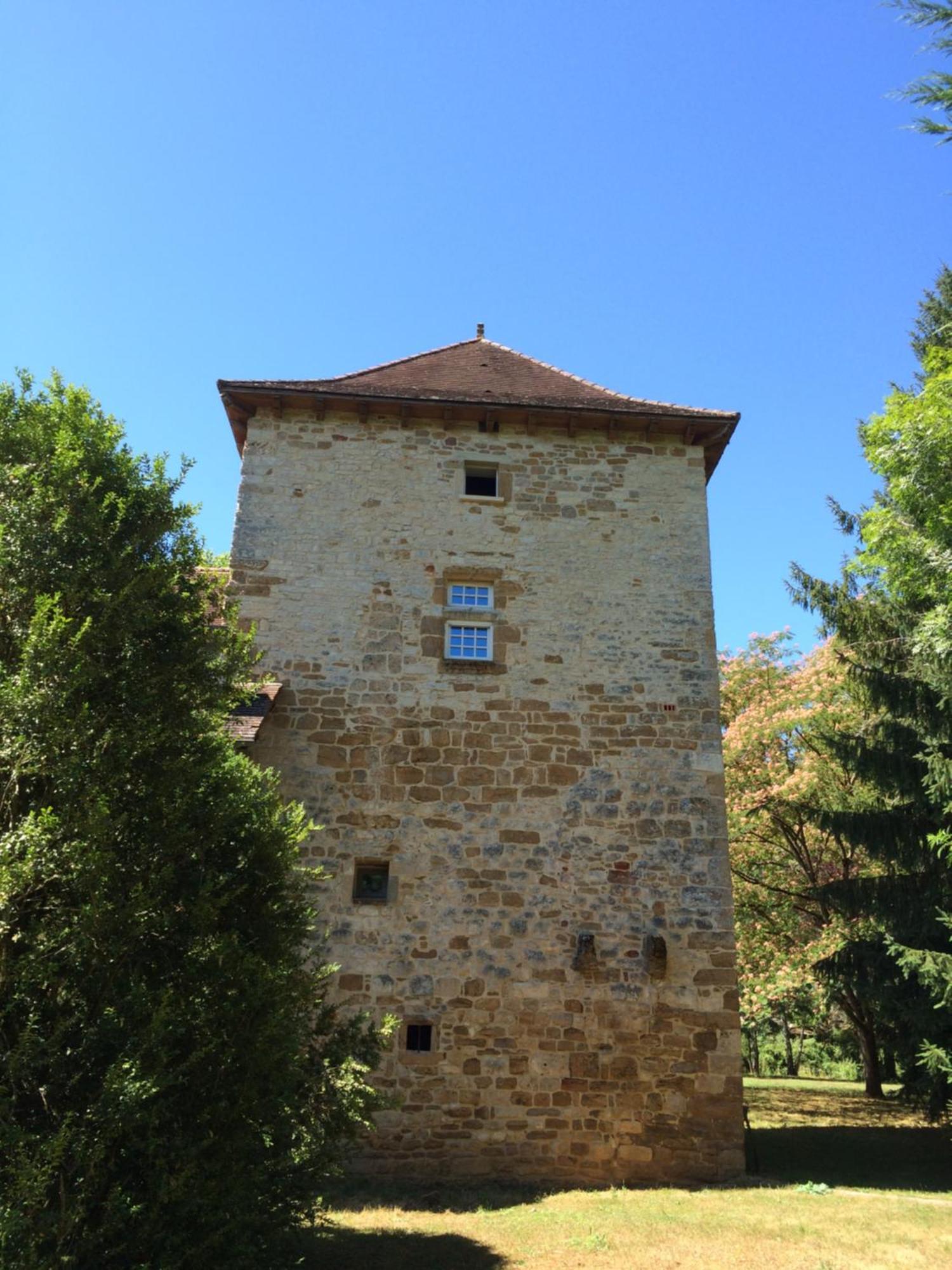 Le Moulin Du Boisset Bed and Breakfast Saint-Denis-lès-Martel Εξωτερικό φωτογραφία